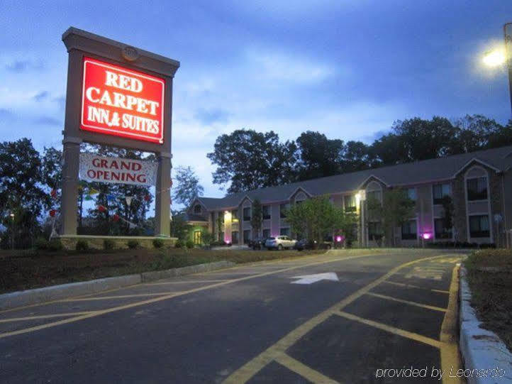 Red Carpet Inn And Suites Monmouth Junction Екстериор снимка
